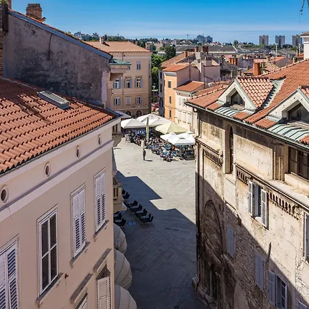 Apartment In Heart Of Old Center Pula